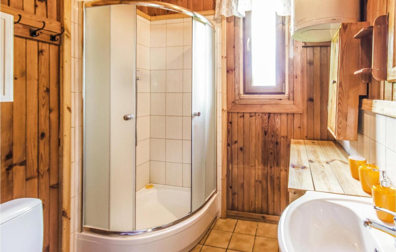Awesome Home In Mragowo With Kitchen Kosewo  Buitenkant foto